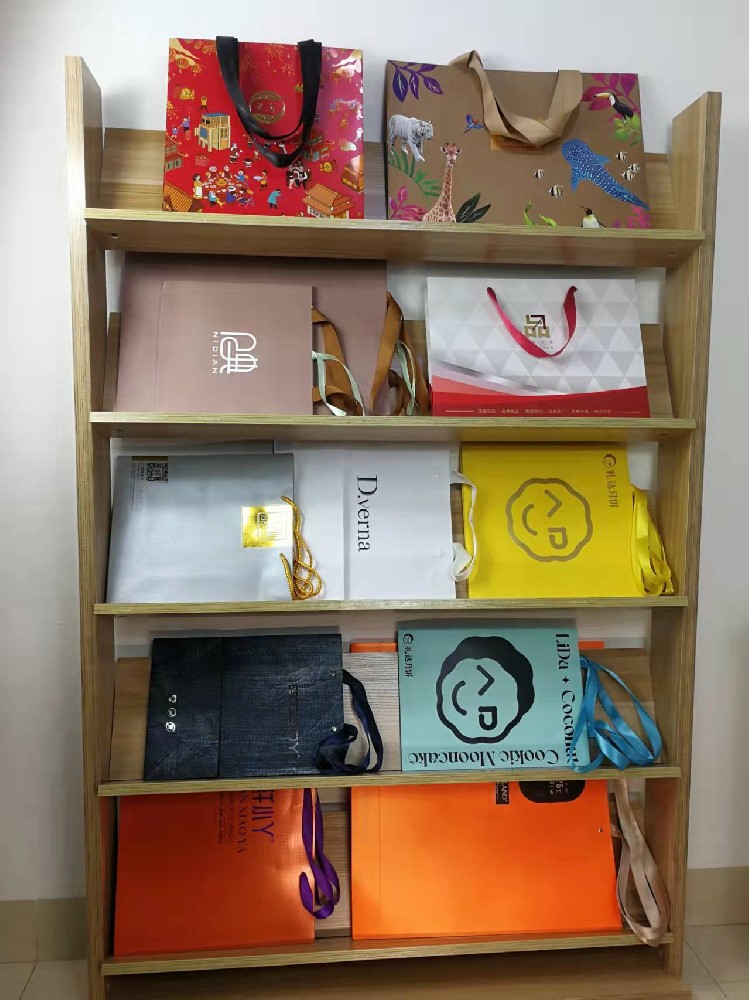 廣州紙袋印刷廠 提供各種紙袋印刷定制服務(wù)